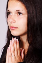 girl-praying-hands-pray-41192